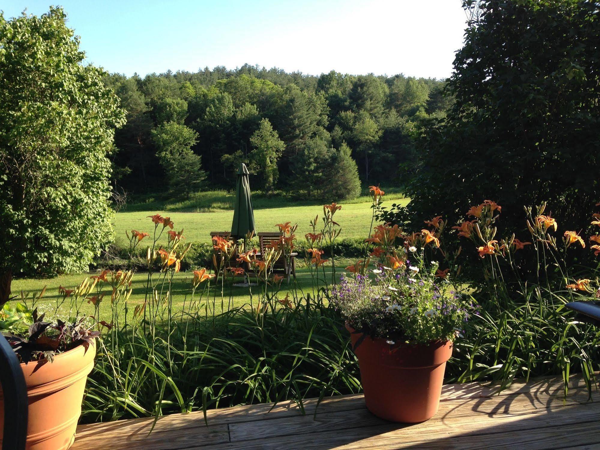 Woodbridge Inn Bed & Breakfast Woodstock Extérieur photo